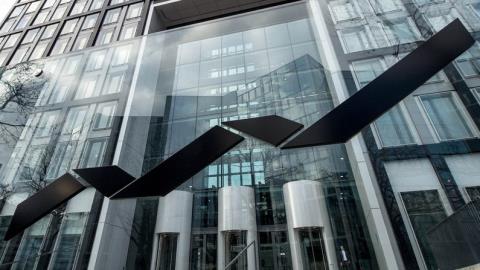 Deutsche Börse Group set to acquire FundsDLT